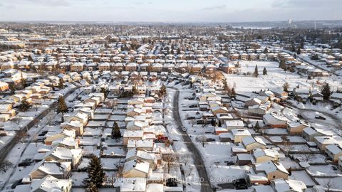 Photo 28 at 13 Hadden Crescent, Cundles East, Barrie