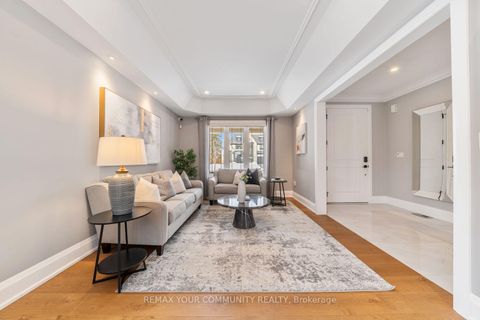 Photo 4 at 33 North Street, Brooklin, Whitby