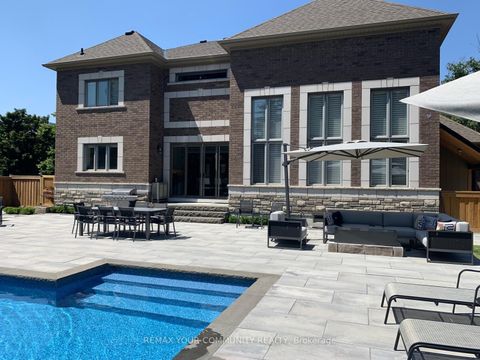 Photo 40 at 33 North Street, Brooklin, Whitby