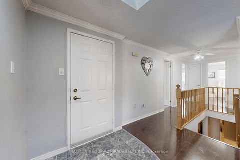 Photo 13 at 4 Irish Lane, Grove East, Barrie