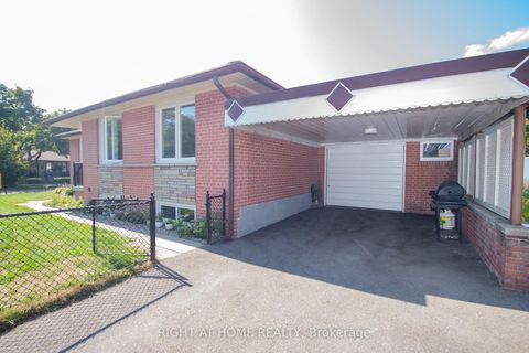 Photo 1 at 65 Bridgenorth Crescent, Beaumonde Heights, Toronto