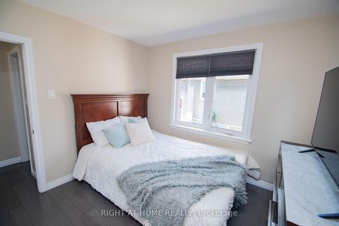 Photo 6 at 65 Bridgenorth Crescent, Beaumonde Heights, Toronto