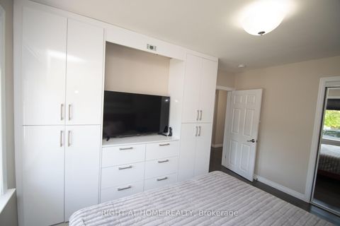 Photo 9 at 65 Bridgenorth Crescent, Beaumonde Heights, Toronto