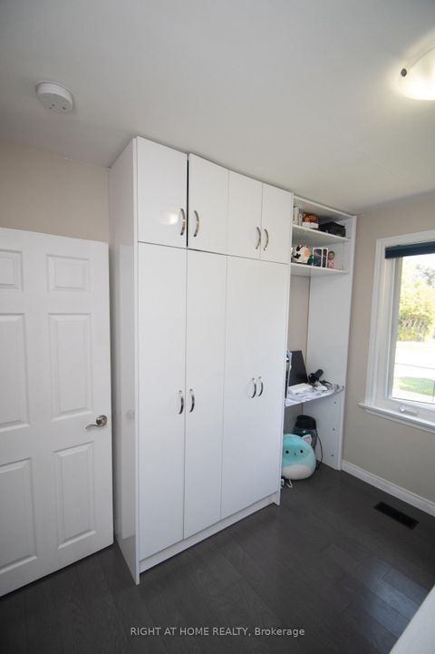 Photo 13 at 65 Bridgenorth Crescent, Beaumonde Heights, Toronto