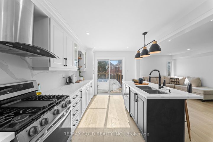 Photo 19 at 18 Russell Street, Georgetown, Halton Hills