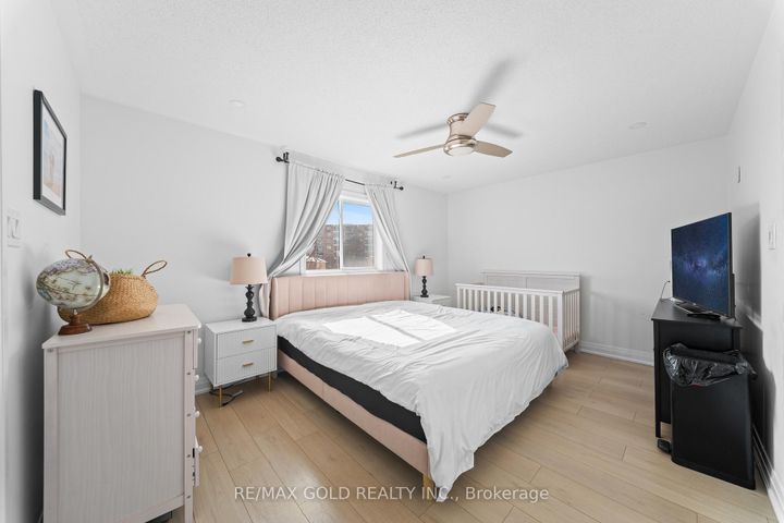 Photo 31 at 18 Russell Street, Georgetown, Halton Hills