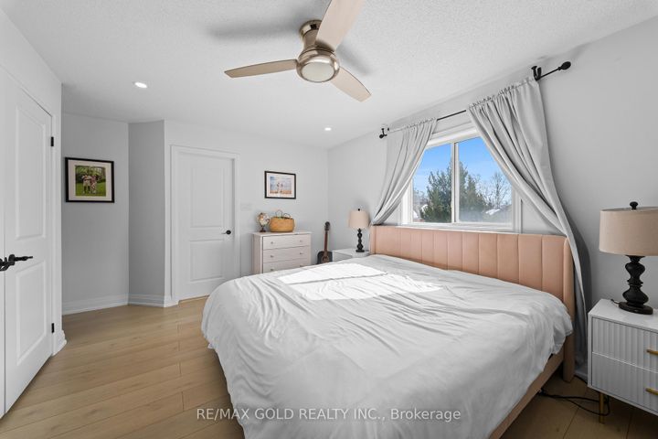 Photo 32 at 18 Russell Street, Georgetown, Halton Hills