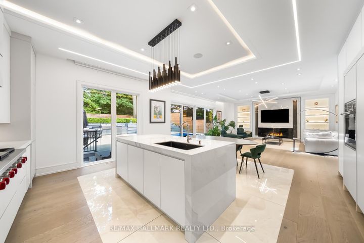 Photo 18 at 65 Whittaker Crescent, Bayview Village, Toronto