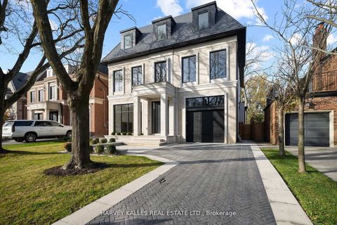 Photo 1 at 370 Glengrove Avenue W, Lawrence Park South, Toronto