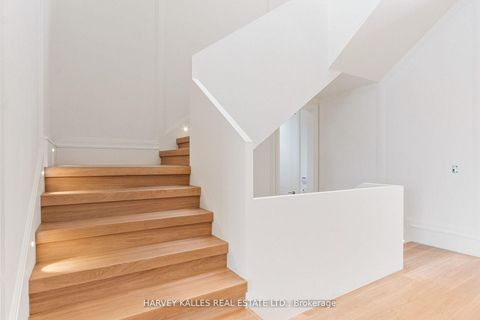 Photo 21 at 370 Glengrove Avenue W, Lawrence Park South, Toronto