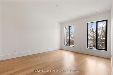 Photo 29 at 370 Glengrove Avenue W, Lawrence Park South, Toronto