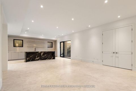 Photo 42 at 370 Glengrove Avenue W, Lawrence Park South, Toronto