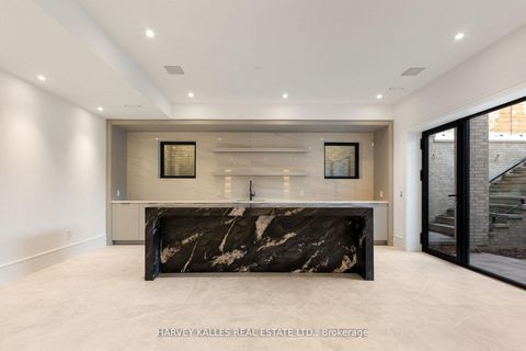 Photo 43 at 370 Glengrove Avenue W, Lawrence Park South, Toronto