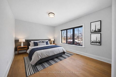 Photo 26 at 26 Royal Avenue, Nobleton, King