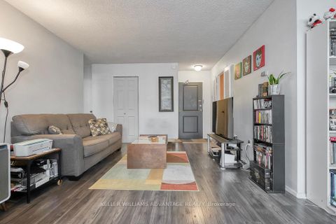 Photo 10 at 1410 - 101 Prudential Drive, Dorset Park, Toronto