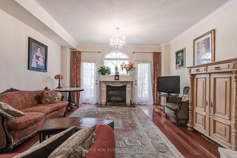 Photo 7 at 8 Granite Court, Mimico, Toronto