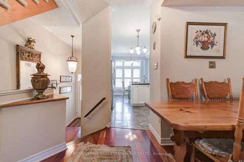 Photo 12 at 8 Granite Court, Mimico, Toronto