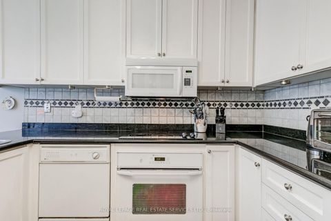 Photo 14 at 8 Granite Court, Mimico, Toronto