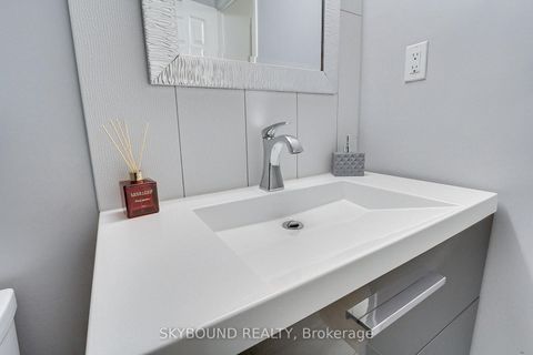 Photo 32 at 705 - 716 The West Mall, West Deane, Toronto