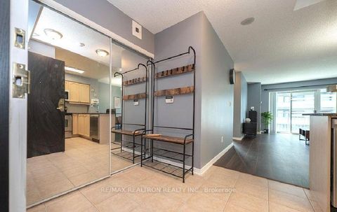 Photo 1 at 708 - 185 Oneida Crescent, Langstaff, Richmond Hill