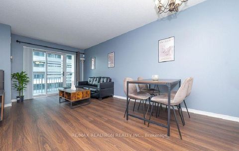 Photo 3 at 708 - 185 Oneida Crescent, Langstaff, Richmond Hill