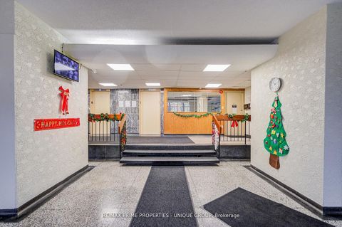 Photo 5 at 606 - 2245 Eglinton Avenue E, Ionview, Toronto