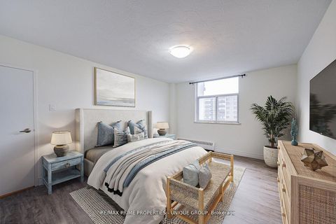 Photo 32 at 606 - 2245 Eglinton Avenue E, Ionview, Toronto