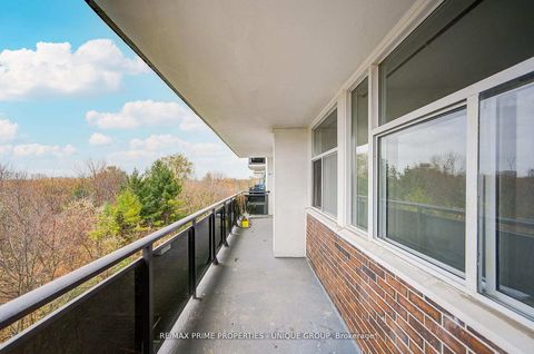 Photo 40 at 606 - 2245 Eglinton Avenue E, Ionview, Toronto