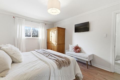 Photo 31 at 90 Robinson Crescent, Pringle Creek, Whitby