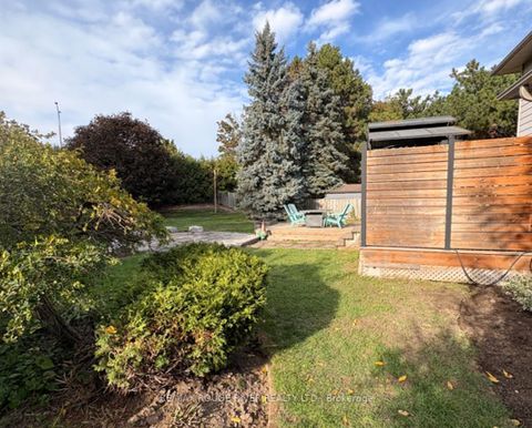 Photo 37 at 90 Robinson Crescent, Pringle Creek, Whitby