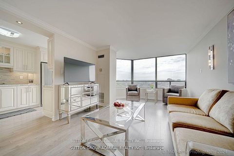 Photo 7 at 1005 - 7440 Bathurst Street, Brownridge, Vaughan