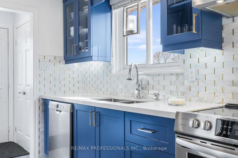 Photo 13 at 7656 Priory Crescent, Malton, Mississauga