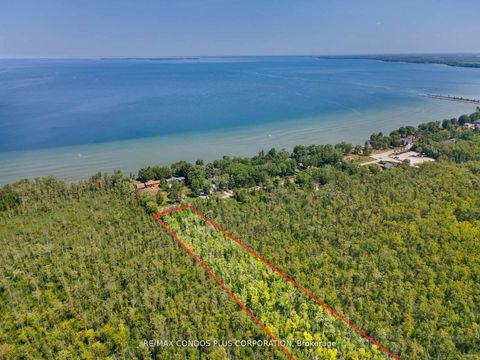 Photo 3 at 1 Donna Drive, Pefferlaw, Georgina