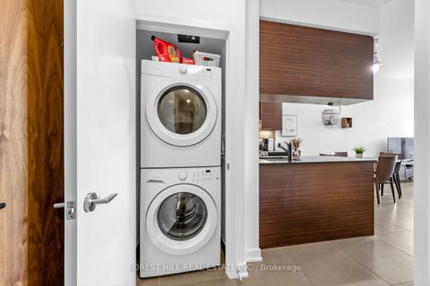 Photo 16 at 628 - 1 Market Street, Waterfront Communities C8, Toronto