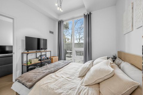 Photo 19 at 628 - 1 Market Street, Waterfront Communities C8, Toronto