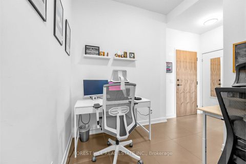 Photo 22 at 628 - 1 Market Street, Waterfront Communities C8, Toronto