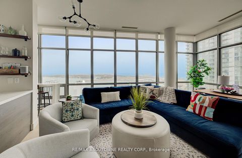 Photo 3 at Ph02 - 3 Navy Wharf Court, Waterfront Communities C1, Toronto