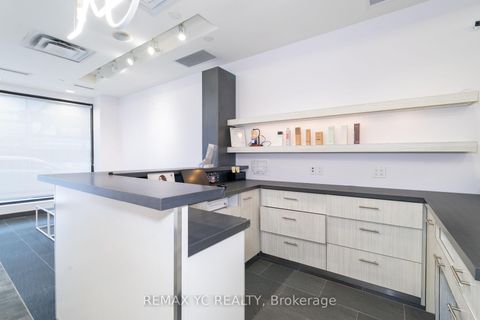 Photo 11 at 2409 Yonge Street, Mount Pleasant West, Toronto