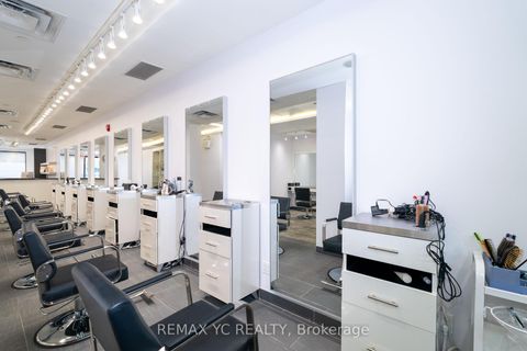 Photo 17 at 2409 Yonge Street, Mount Pleasant West, Toronto