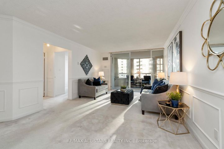 Photo 4 at 701 - 610 Bullock Drive, Markville, Markham