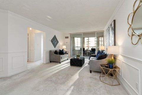 Photo 4 at 701 - 610 Bullock Drive, Markville, Markham