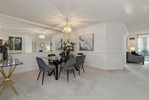 Photo 7 at 701 - 610 Bullock Drive, Markville, Markham