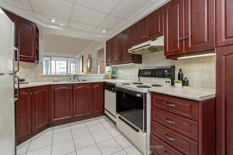 Photo 13 at 701 - 610 Bullock Drive, Markville, Markham