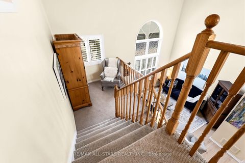 Photo 13 at 69 Matthewson Place, Brooklin, Whitby