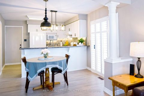 Photo 17 at 69 Matthewson Place, Brooklin, Whitby