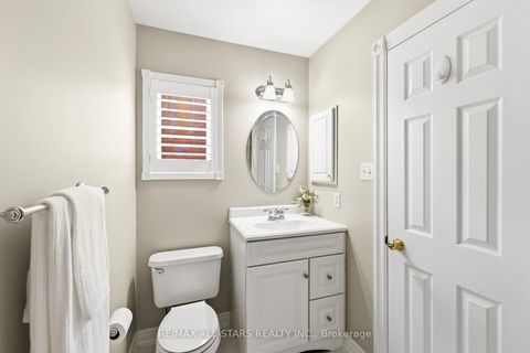 Photo 26 at 69 Matthewson Place, Brooklin, Whitby