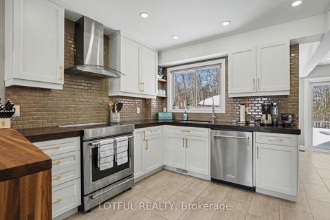 Photo 11 at 2212 Chalmers Crescent, Alcona, Innisfil