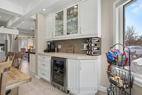 Photo 14 at 2212 Chalmers Crescent, Alcona, Innisfil