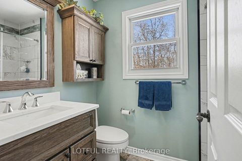 Photo 25 at 2212 Chalmers Crescent, Alcona, Innisfil