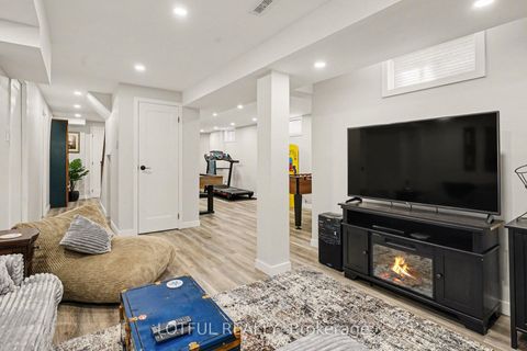 Photo 27 at 2212 Chalmers Crescent, Alcona, Innisfil